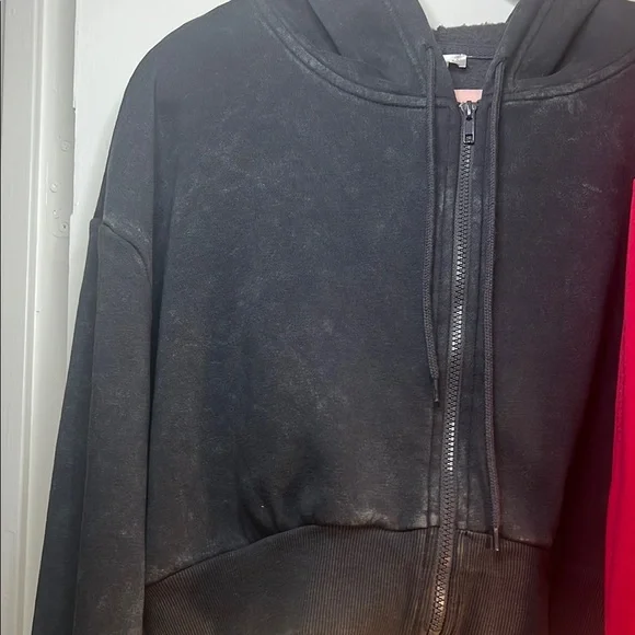 Cropped Hoodies Set - Picture 4 of 4